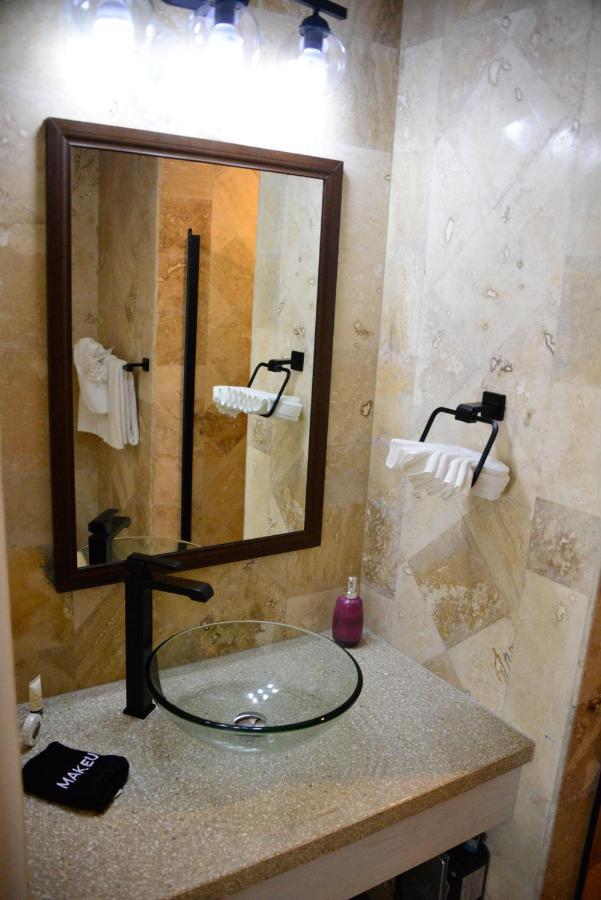 The Watermark Hotel سان بيدرو المظهر الخارجي الصورة